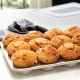STAMPO 12-CUP MUFFIN PAN C/COPERTURA